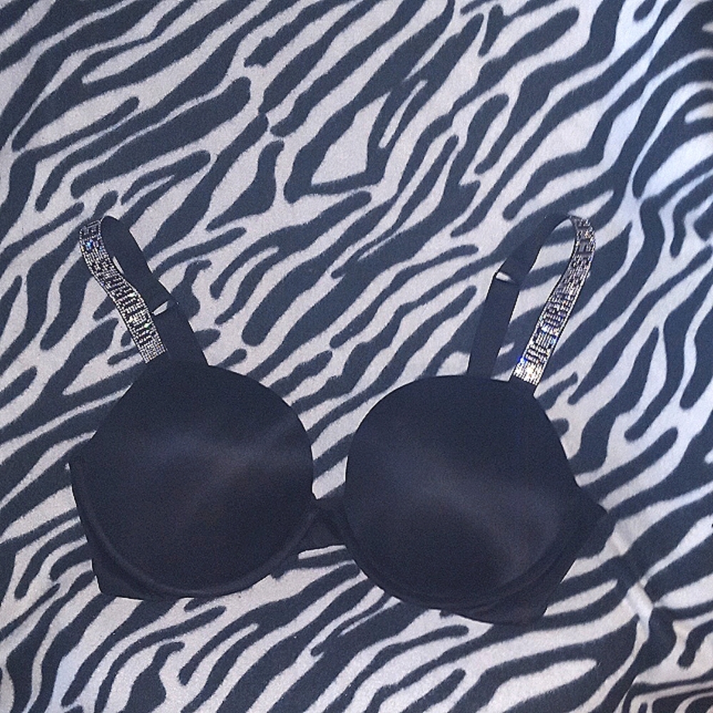 VS sparkley bra and leggings
